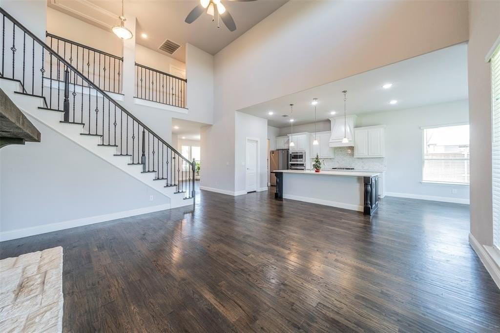 9489 Autumn Glen Dr - Photo 3 of 33