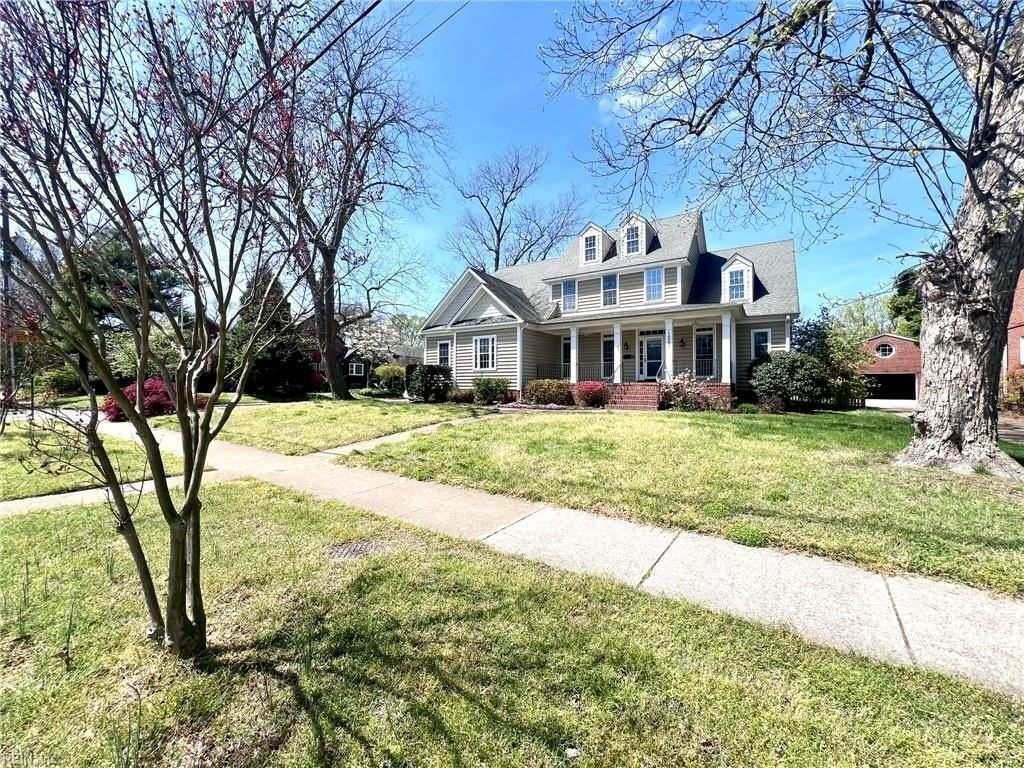 1501 Chesapeake Ave - Photo 2 of 50