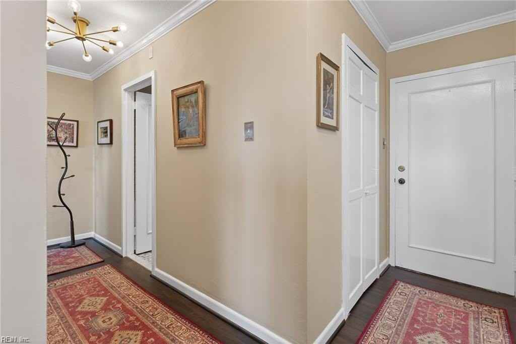 7320 Glenroie Ave #10E - Photo 6 of 49