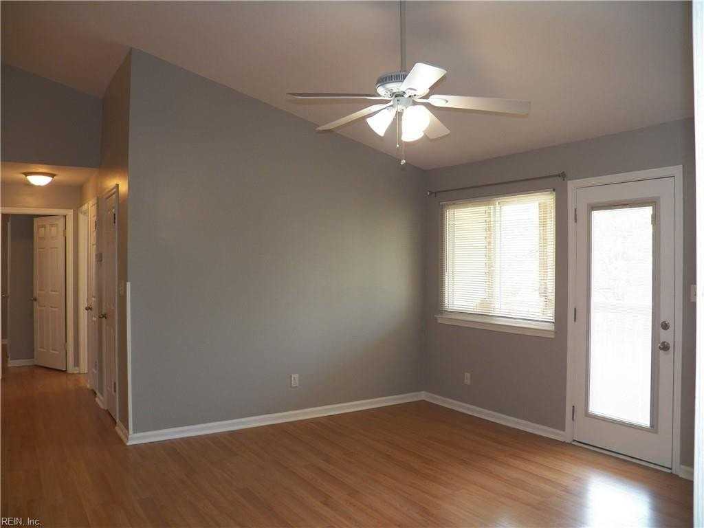 12663 Daybreak Cir - Photo 2 of 39