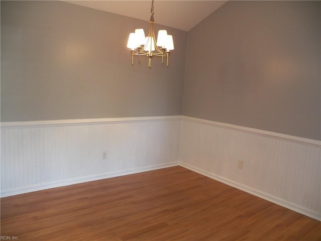 12663 Daybreak Cir - Photo 5 of 39