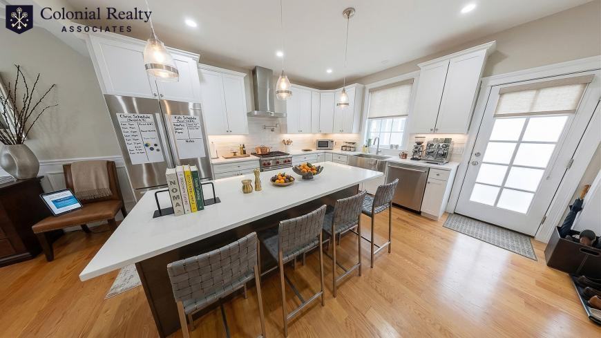 42 Parsons St - Photo 5 of 10