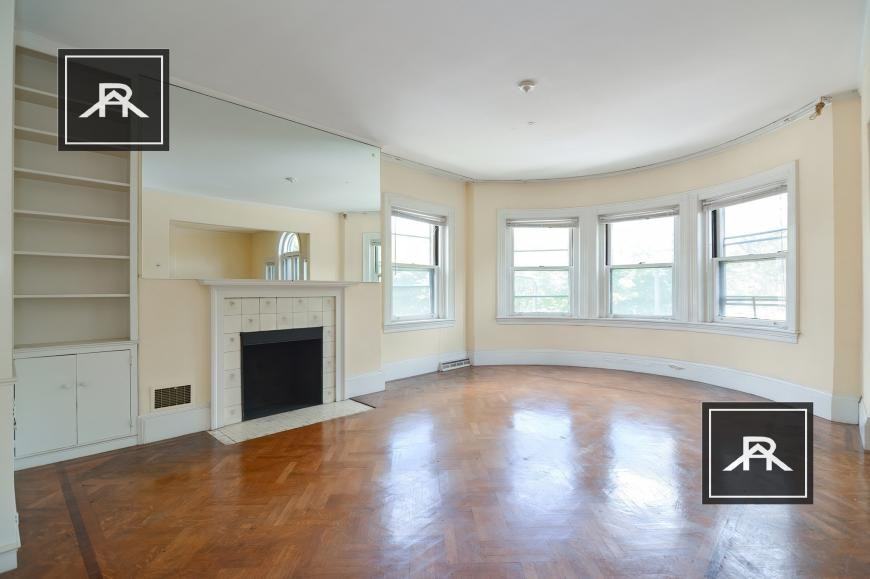 771 Beacon St Apt 925 - Photo 3 of 6