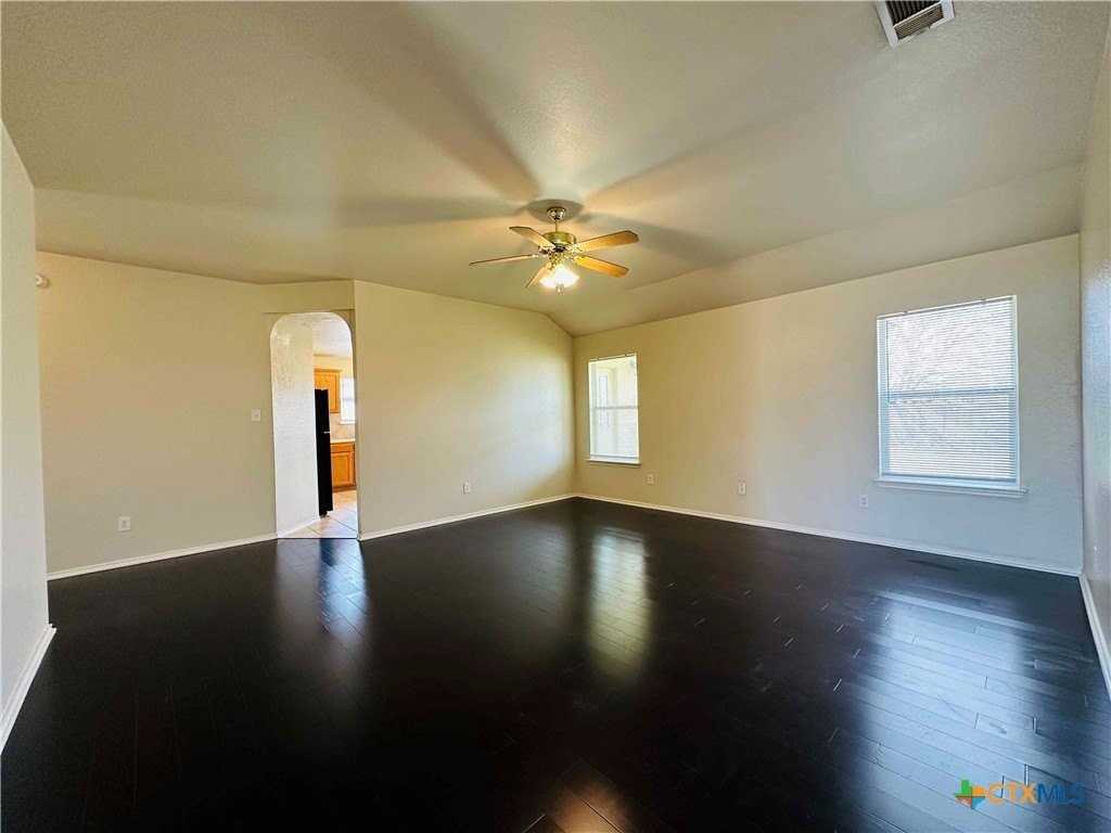 1601 Schottische Ln - Photo 2 of 17