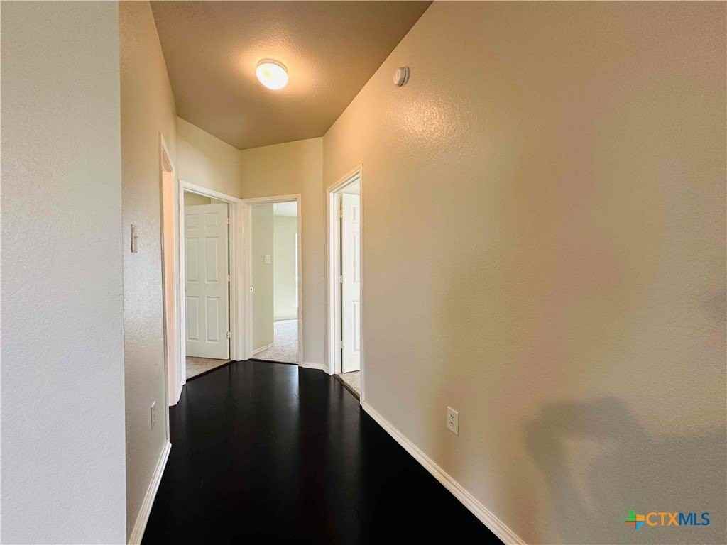 1601 Schottische Ln - Photo 6 of 17