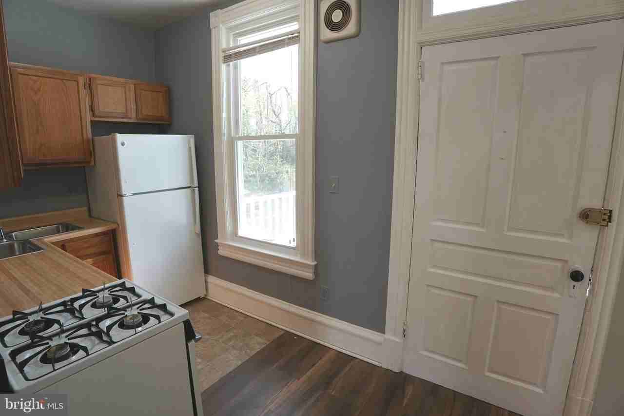 1000 Edmondson Ave Unit 4 - Photo 4 of 11