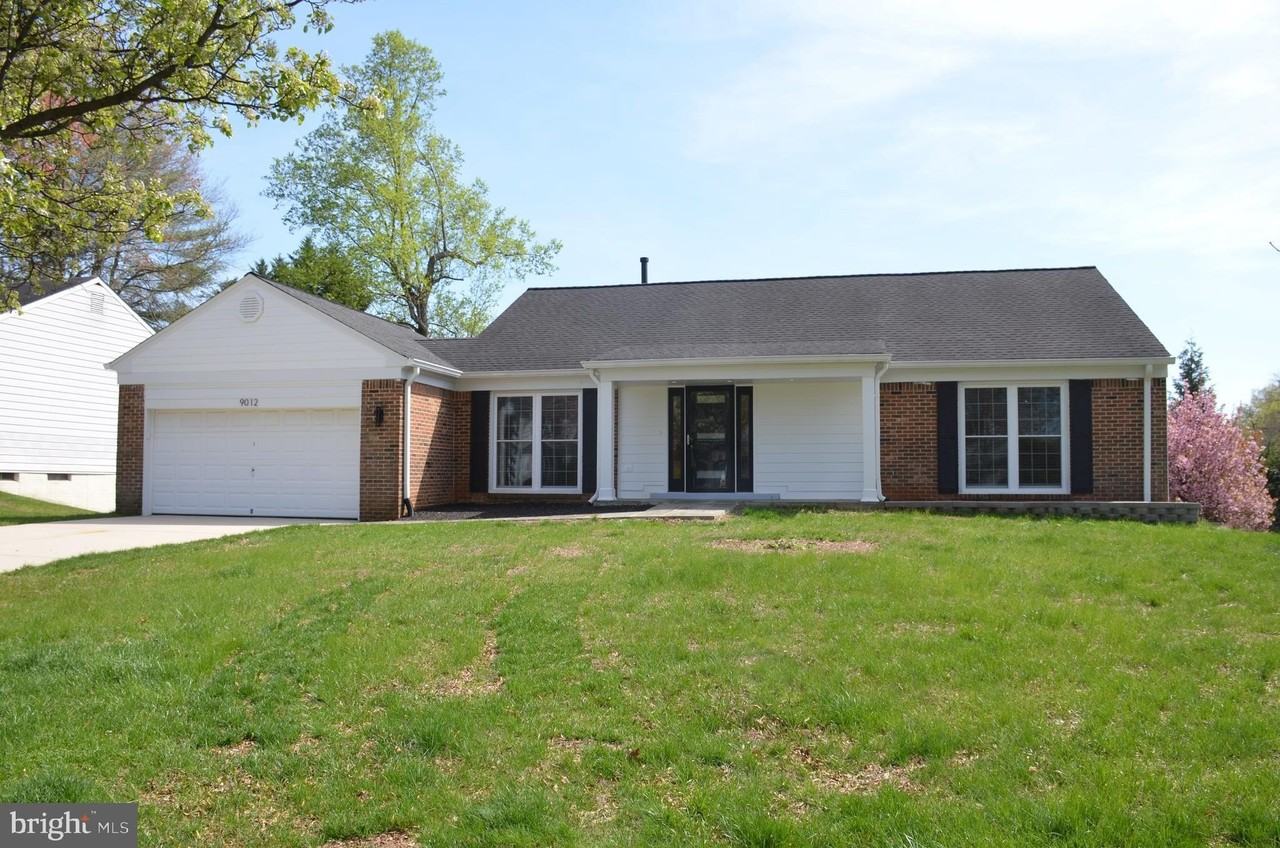 9012 Paddock Ln - Photo 2 of 50