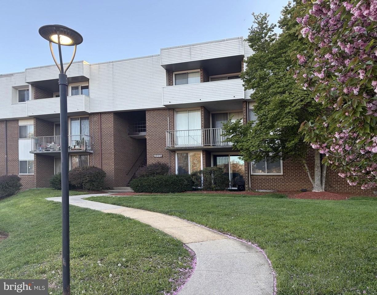 10239 Prince Pl #26-304 - Photo 2 of 24