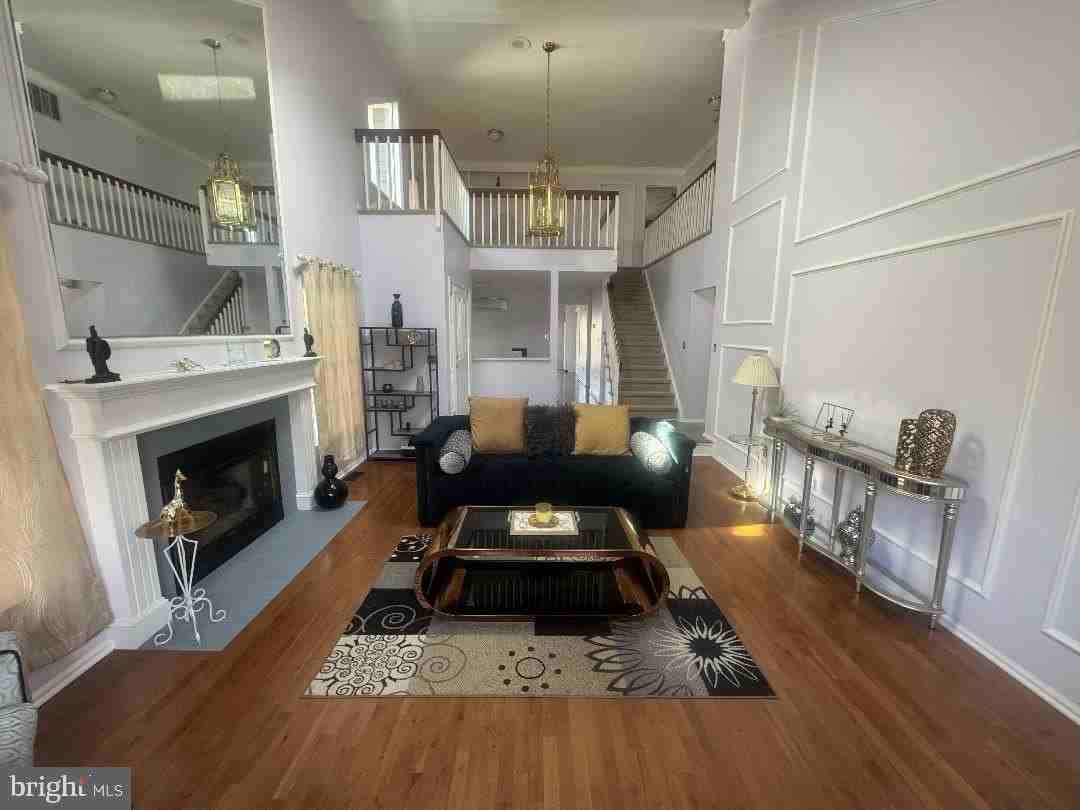 18 E Countryside Dr - Photo 4 of 31