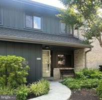 featured image of 560 Foxwood Ln Unit 560