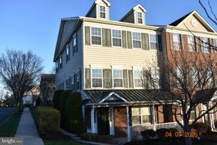 1244 Rosemont Ter - Photo 1 of 1