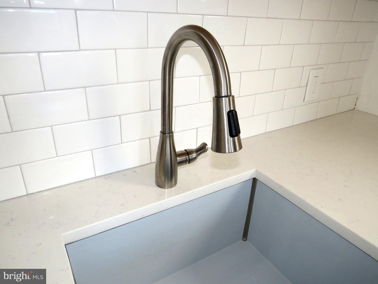 356 E Walnut Ln #2 - Photo 3 of 18