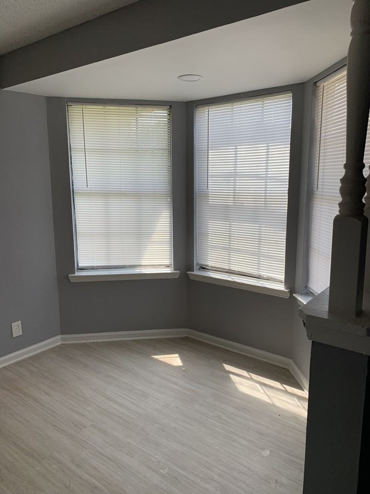 3311 Chesapeake Cir #1 - Photo 3 of 14