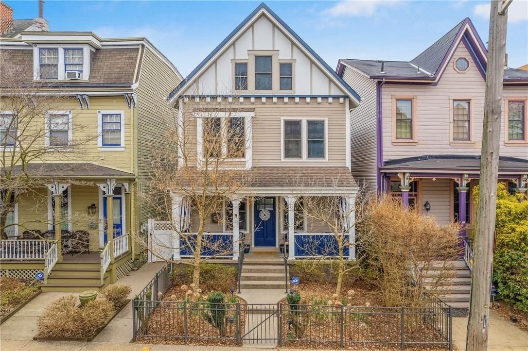706 Ivy St Unit 1