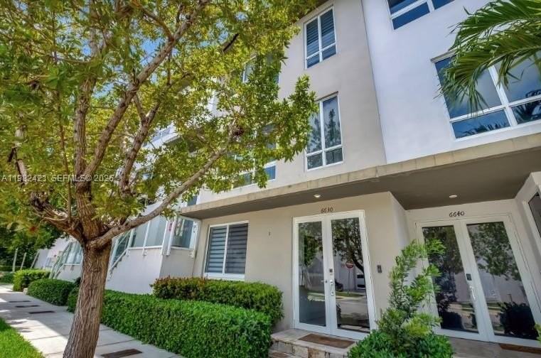 6630 Nw 104th Path #0 - Photo 3 of 50