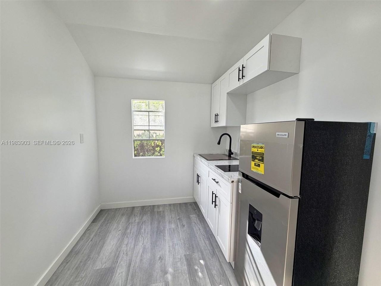 9255 Sw 43rd Ter #REAR - Photo 6 of 21