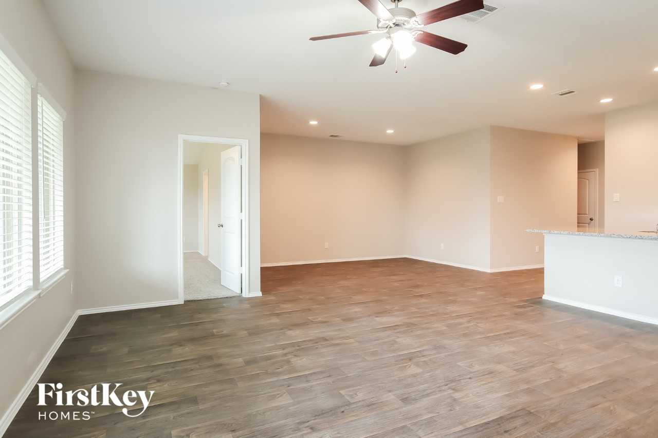 12138 Loch Muick Dr - Photo 3 of 15