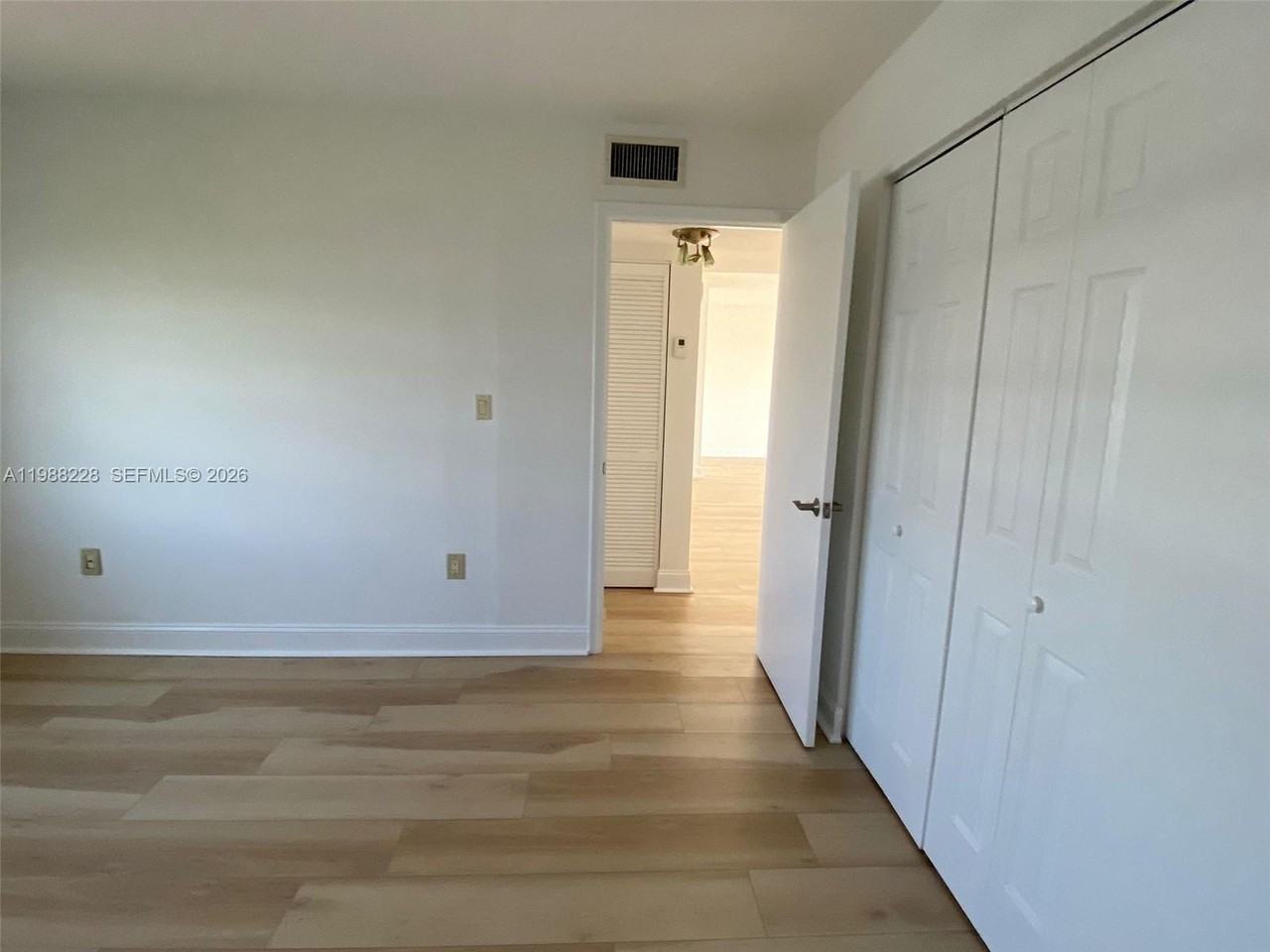 7626 Byron Ave #6 - Photo 5 of 19