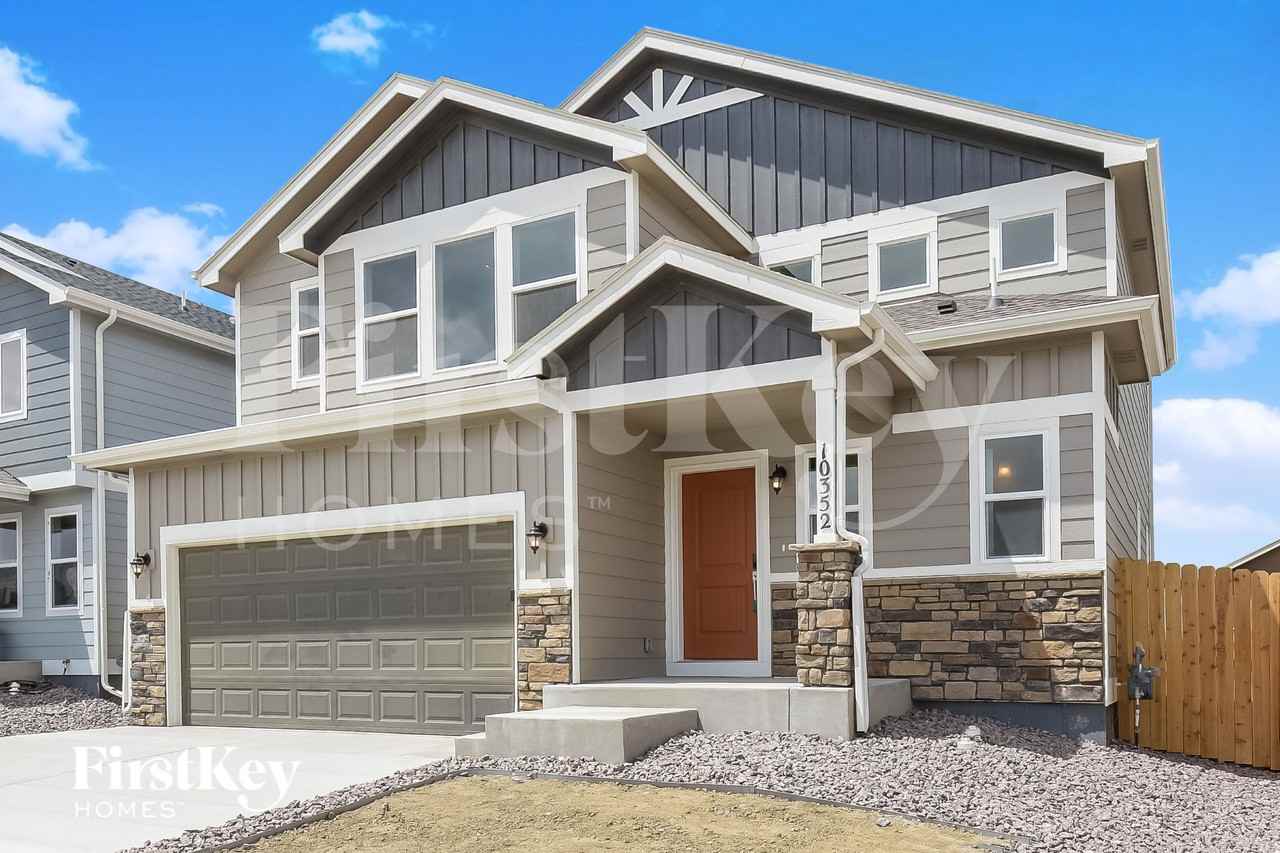 10352 Horton Dr - Photo 2 of 15