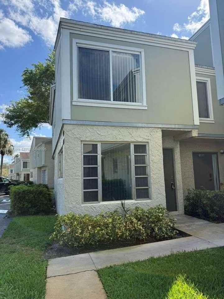 8031 Lagos De Campo Blvd #L3 - Photo 2 of 15