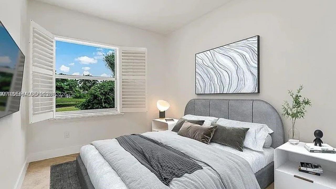 2755 Dunwoodie Pl #260 - Photo 2 of 27