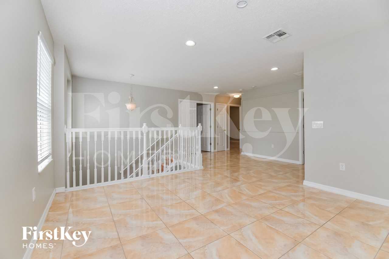 458 Rona Ln - Photo 7 of 15