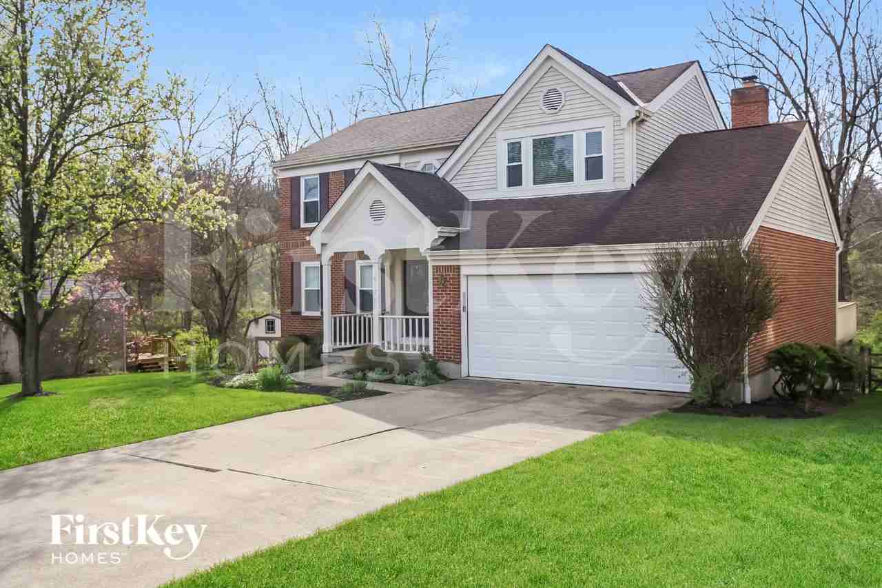 3072 Hoock Ct - Photo 2 of 15