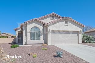 5740 W Hayfield St - Photo 1 of 1