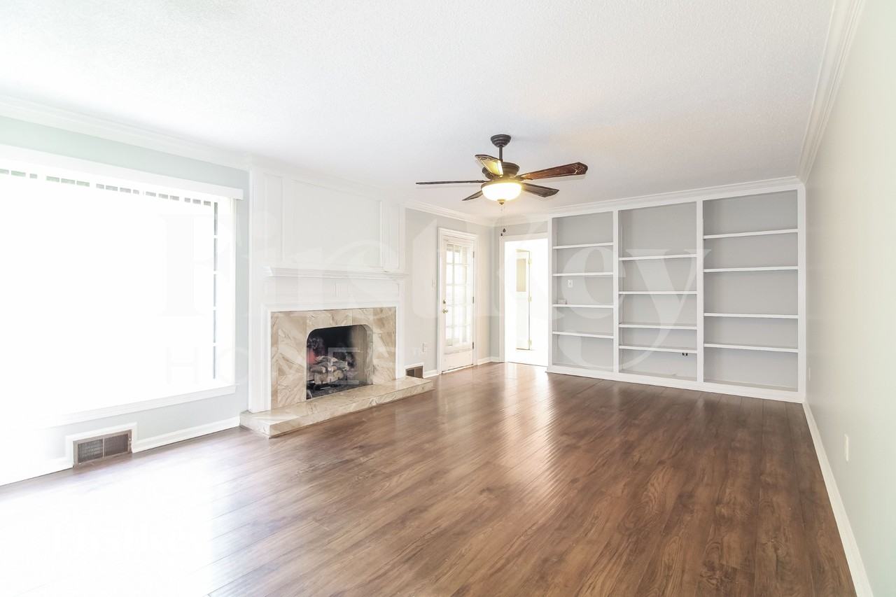 2905 Mossy Creek Cv - Photo 4 of 15