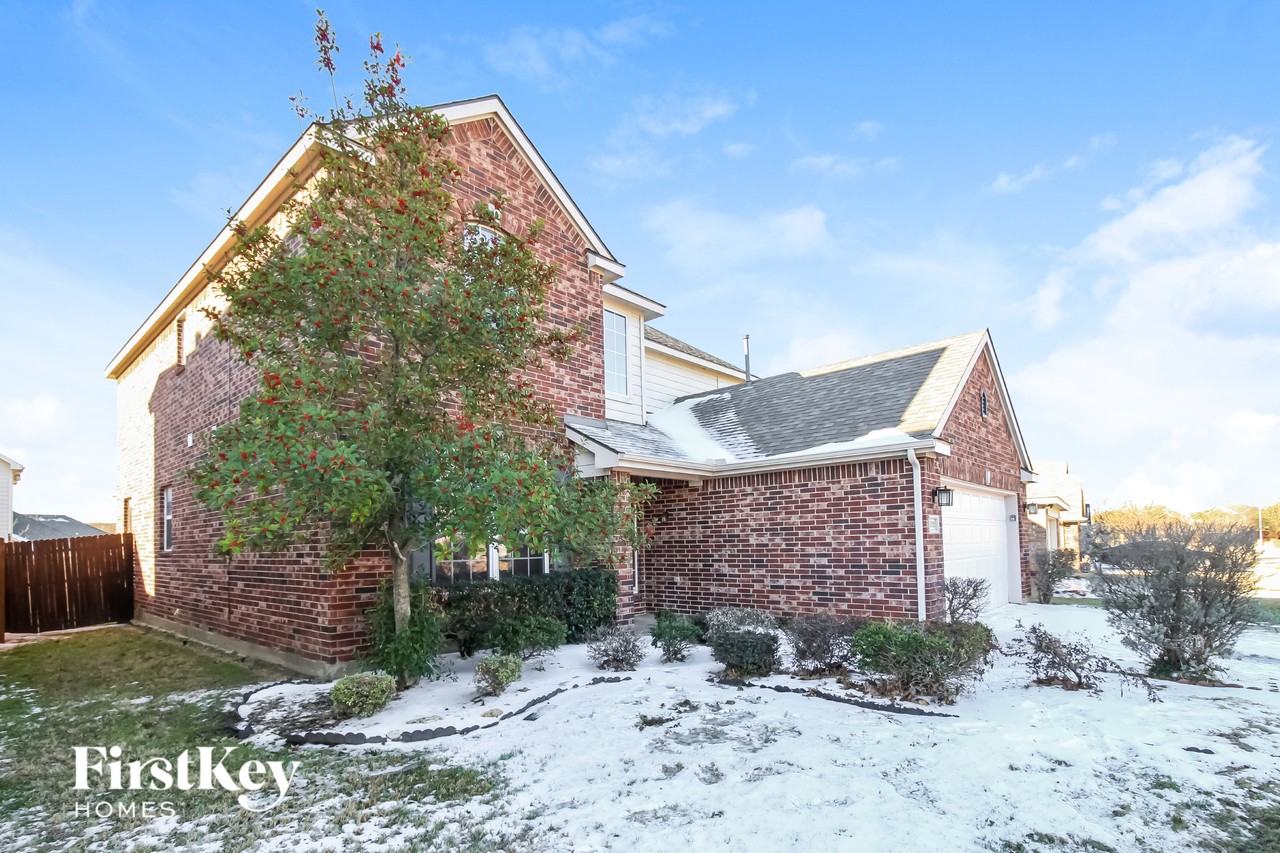 4532 Fir Dr - Photo 2 of 14