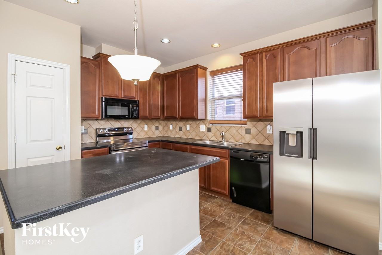 4532 Fir Dr - Photo 7 of 14