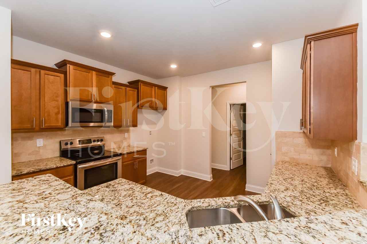 8228 Orkney Way - Photo 6 of 15