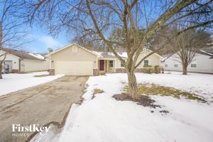 featured image of 825 Country Ln