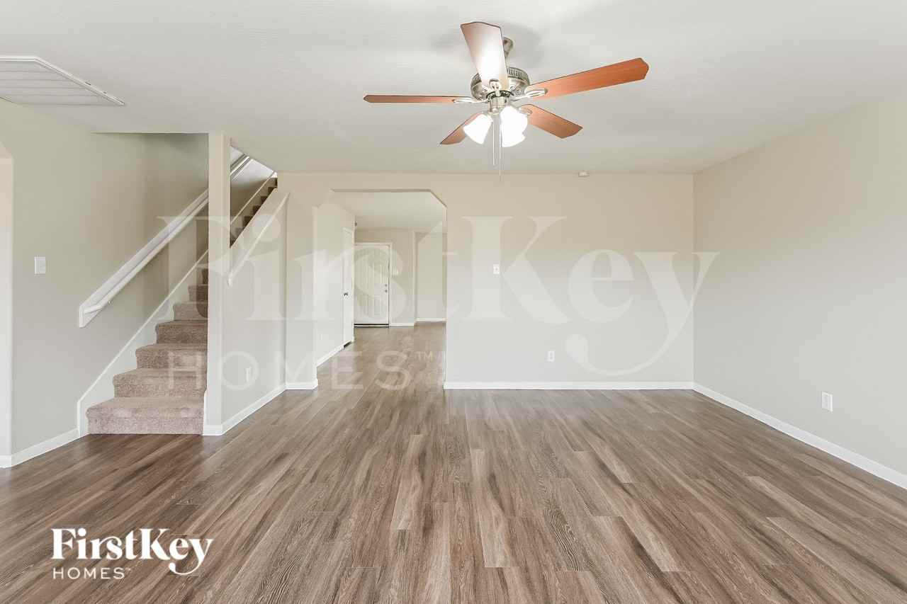 1935 Poco Dr - Photo 4 of 15