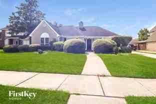 2303 Prestwick Dr - Photo 1 of 1