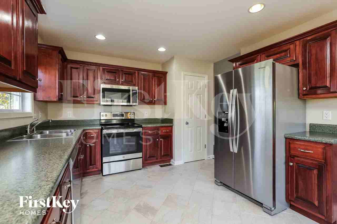 113 Brandywine Ln - Photo 6 of 15