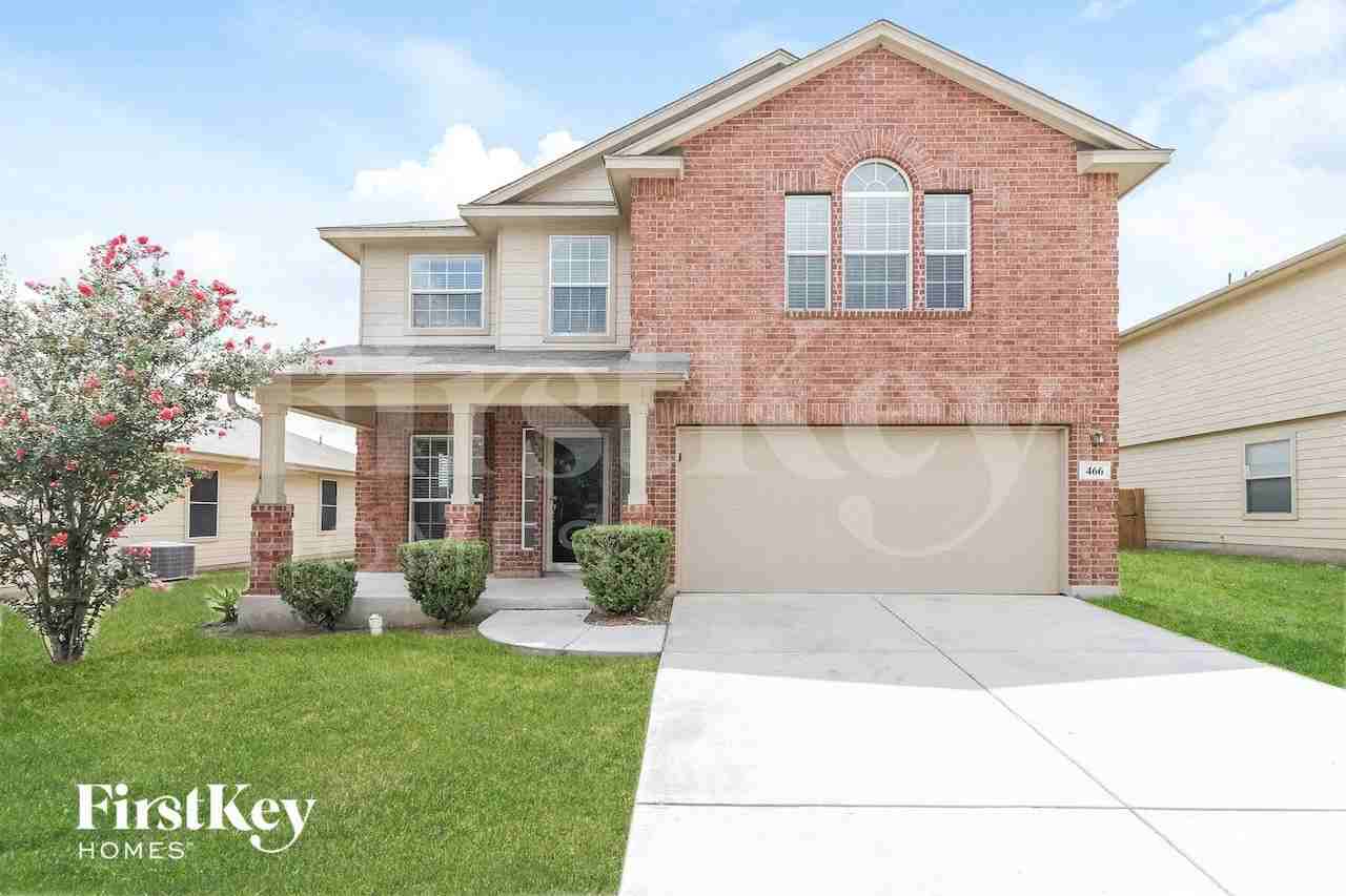 466 Dolly Dr - Photo 2 of 15