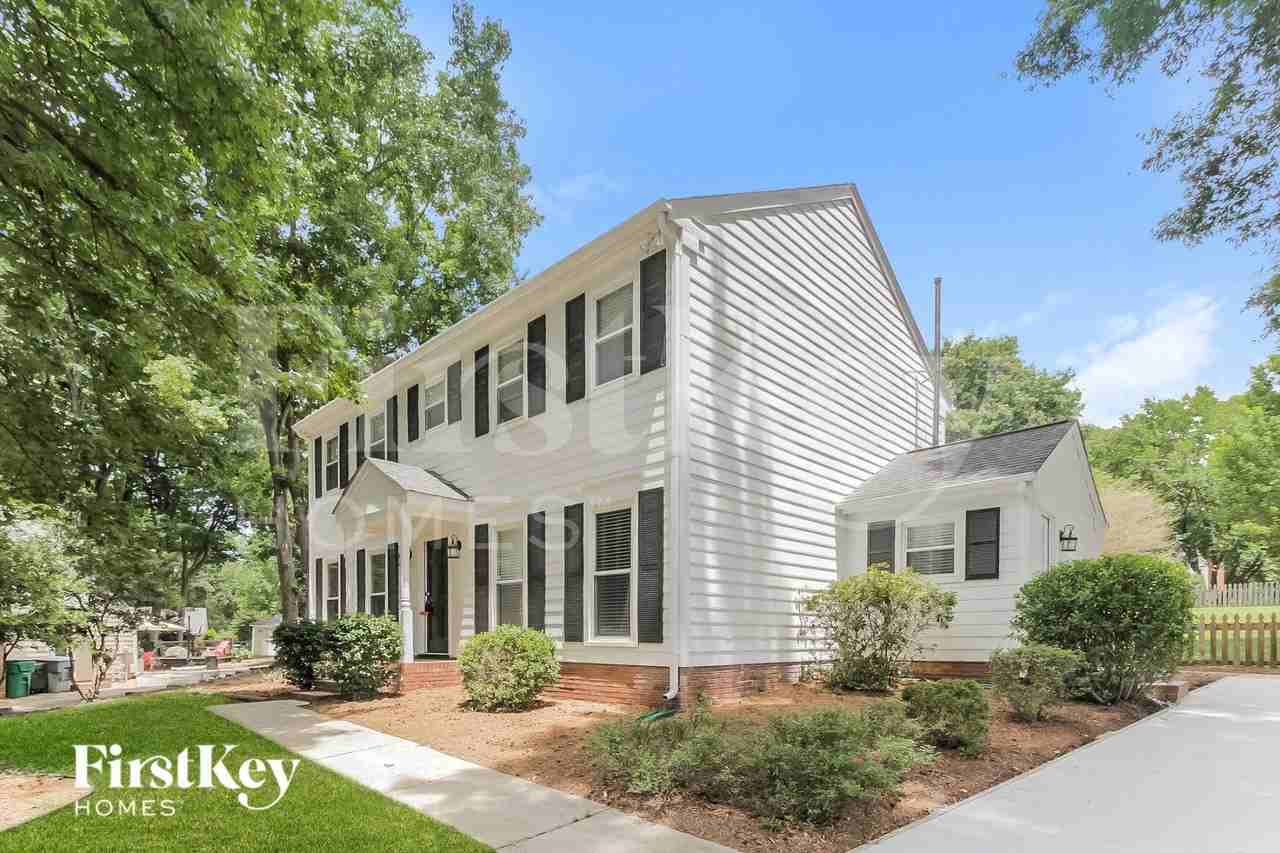 10603 Par Cove Ln - Photo 3 of 15