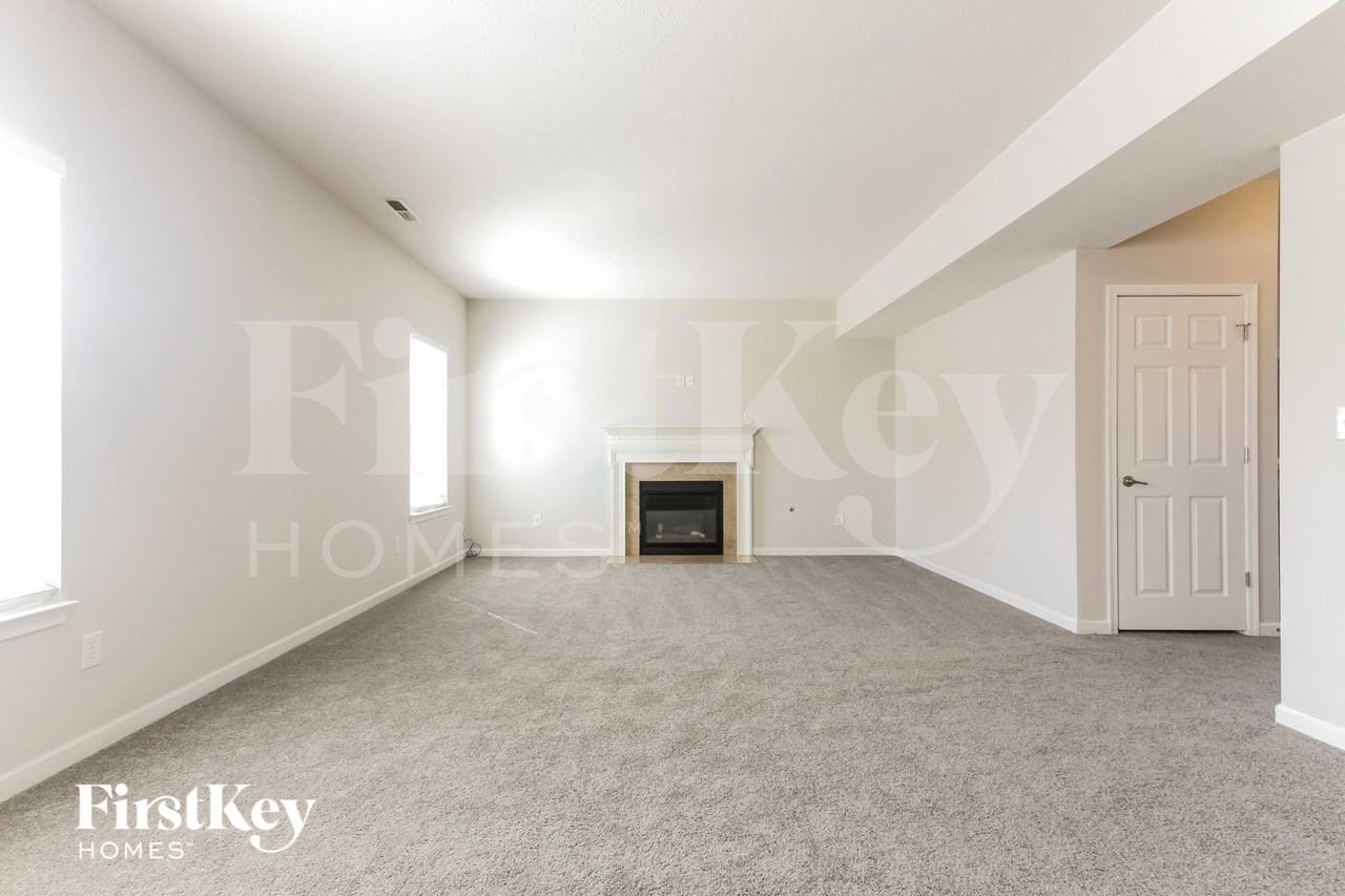 8349 Burket Way - Photo 3 of 15