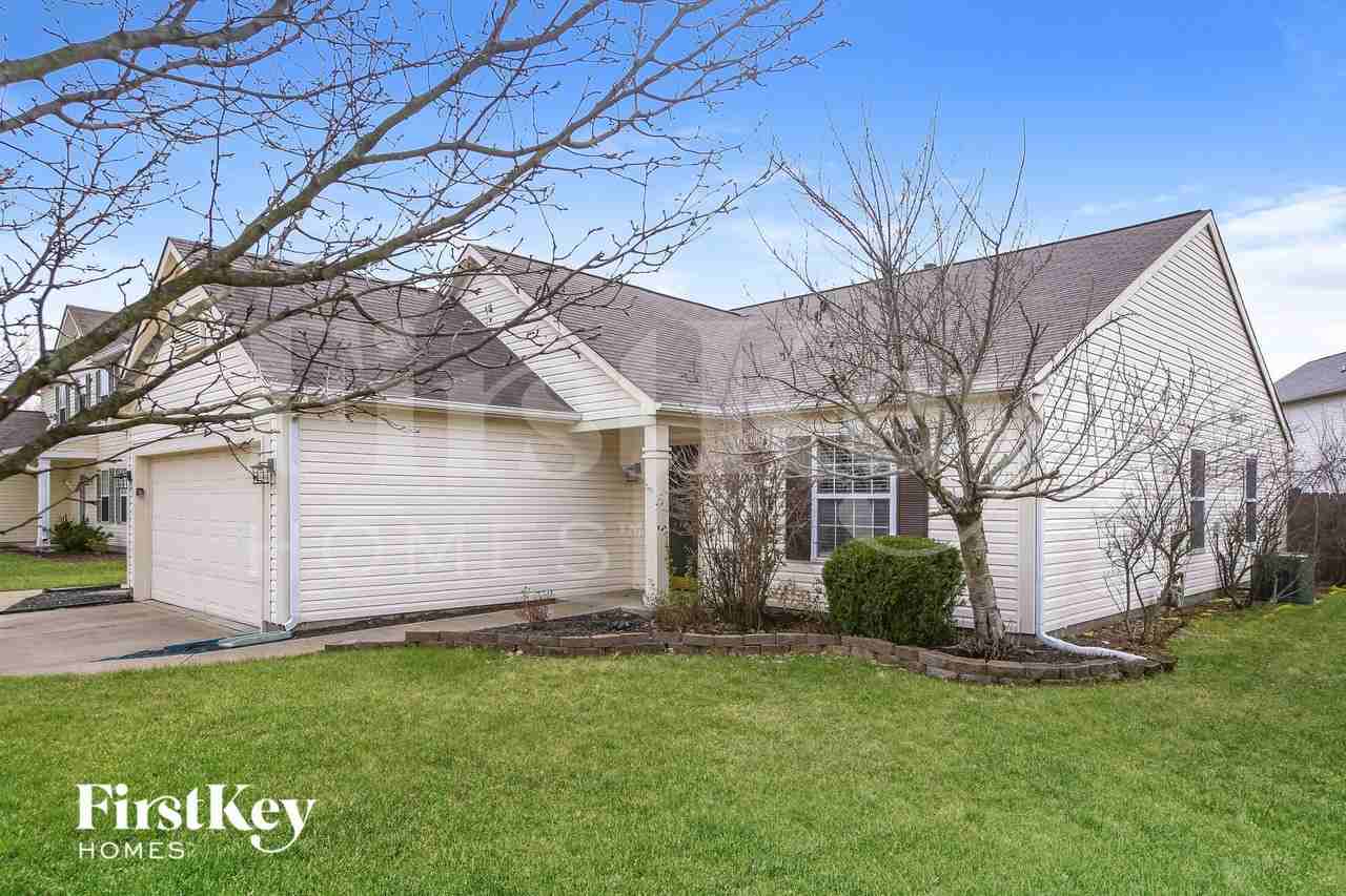 5720 Ashby Dr - Photo 2 of 15