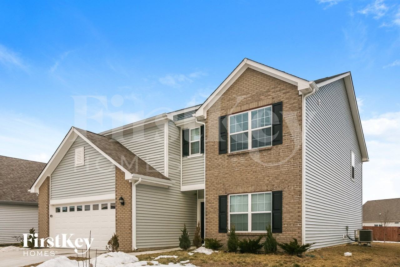 897 Adena Ln - Photo 3 of 16