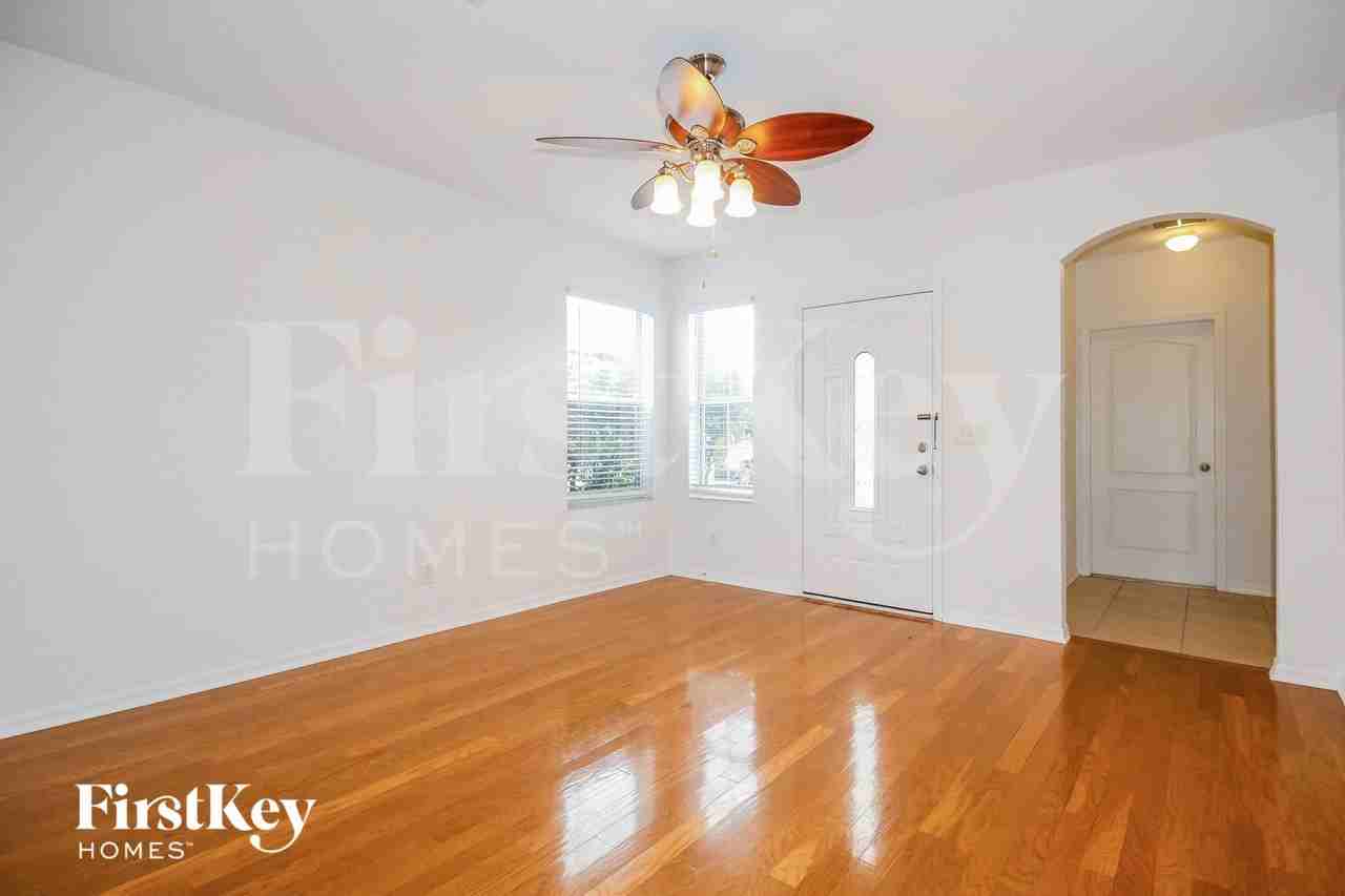 8152 Canterbury Lake Blvd - Photo 2 of 15