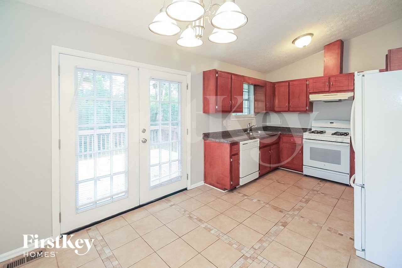 7210 Buck Creek Dr - Photo 7 of 15