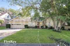 7132 Shadow Oaks Dr - Photo 1 of 1