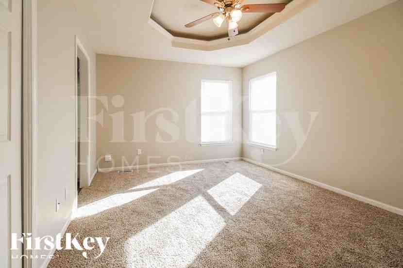 713 Canter St - Photo 7 of 15