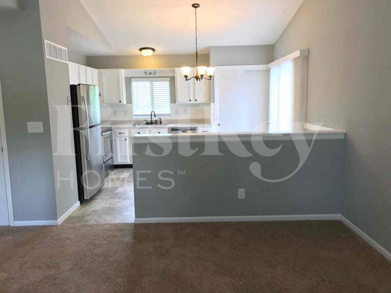 66 Chip Dr - Photo 6 of 34