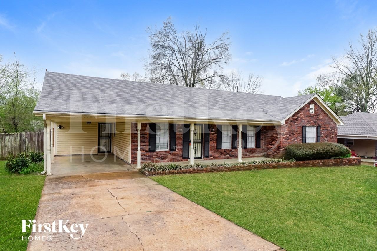 5373 Banbury Ave - Photo 2 of 15