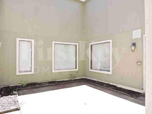 4571 Blue Willow Rd - Photo 4 of 15