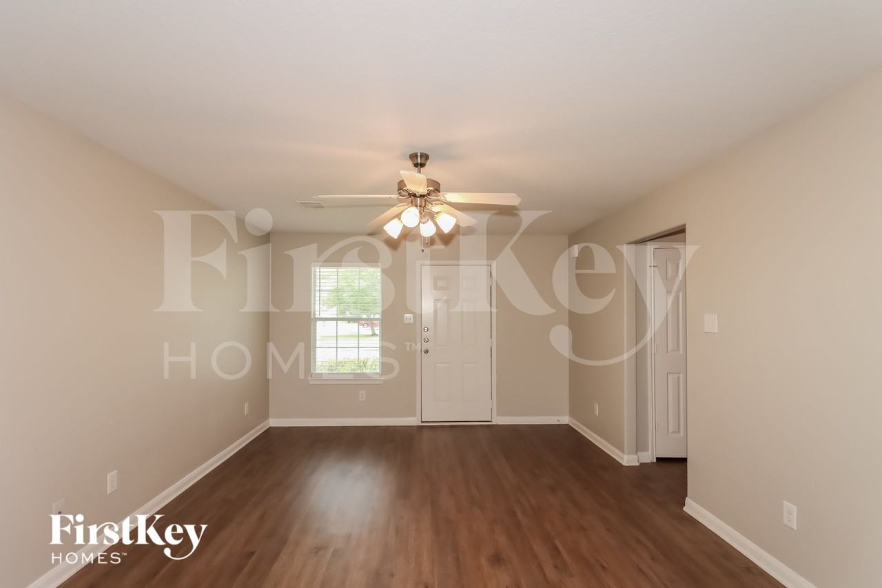 4506 Nueces River Loop - Photo 4 of 15