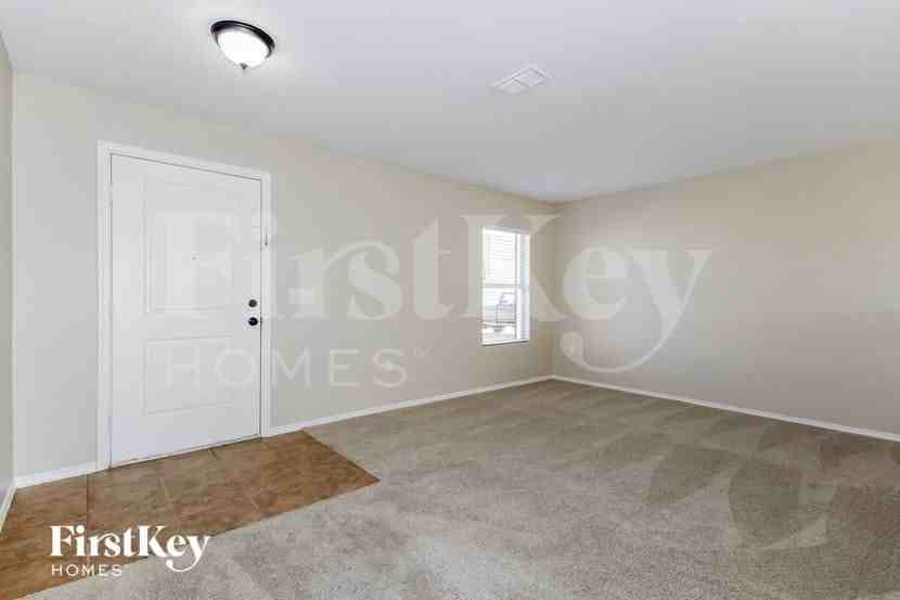 4184 Festival Pointe Blvd - Photo 2 of 15